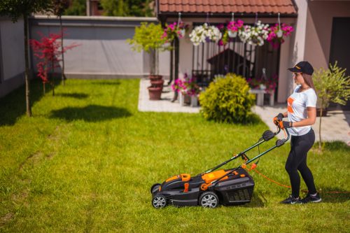 Elektromos Fűnyíró Villager Villy 1600 P