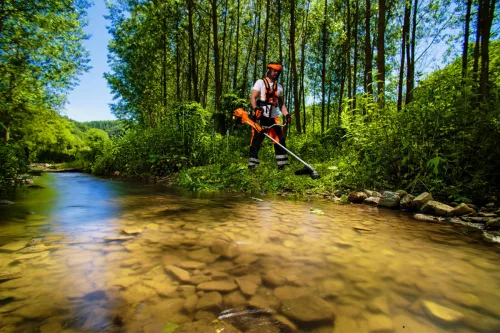 Villager BC 2700 XCE Benzinmotoros Fűkasza, 46,5cm3 / 2,6LE, 2év gar.,+ajándék 120000Ft értékű****wellness utalvány