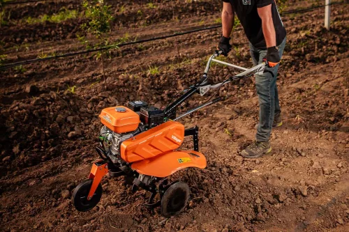 VILLAGER VTB 842 Prime rotációs kapa, kapálógép, 212cm3 / 7Le, 2+1 sebesség, +járókerék+AJÁNDÉK 120.000 Ft értékű****wellness utalvány!