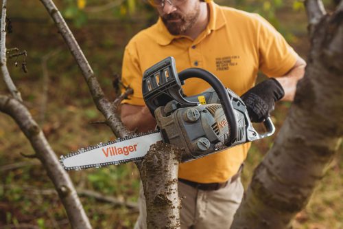 Benzines láncfűrész Villager VGS 3011 PE