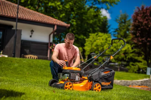 Benzines fűnyíró Villager ATLAS 4011T 