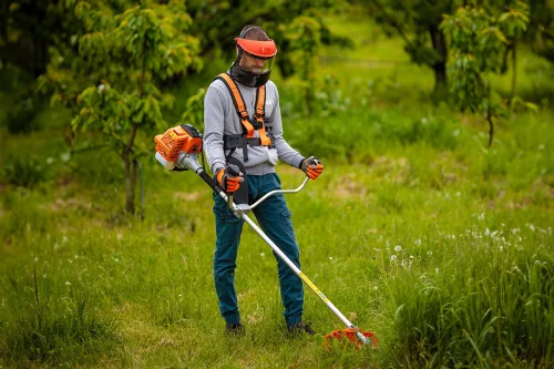 Benzinmotoros fűkasza Villager BC 433 E