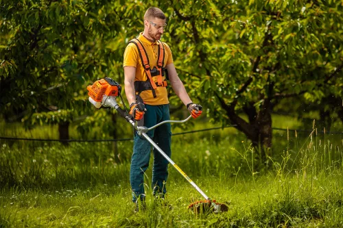 Benzinmotoros fűkasza Villager BC 522 E