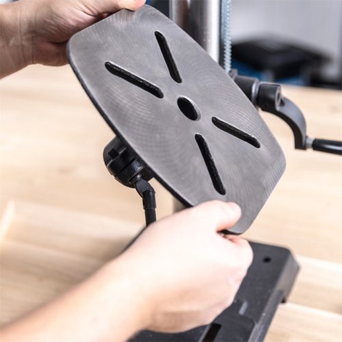 Scheppach TBM 300 Vario - oszlopos fúrógép keresztlézerrel és LED-világítással