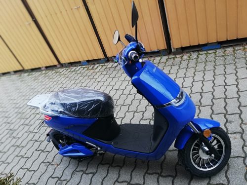 Citiwell S1 Elektromos Robogó gondozásmentes lítium-ion akkumulátorral (kék) + 120.000 Ft-os wellness utalvány