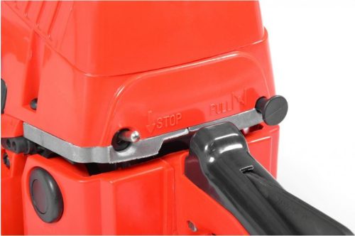 Benzinmotoros Láncfűrész 45cm3 / 2,7 LE,  HECHT 45 + ajándék 80.000 Ft-os****wellness utalvány