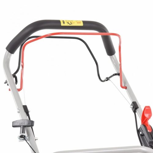 Benzinmotoros Önjáró Fűnyíró, 150cm3/ 4LE/ 7,8Nm/ 3,2km/óra,  HECHT 546 SX