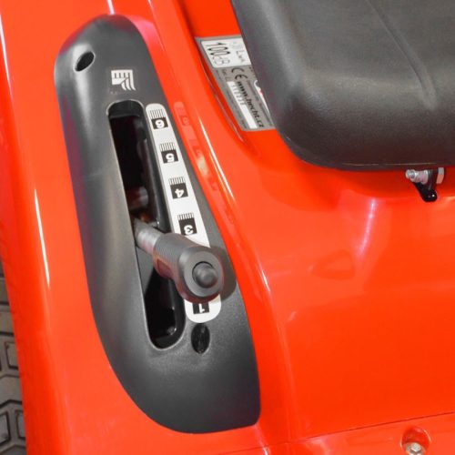 HECHT 5927 Fűnyíró Traktor B&S Professional motorral, 20,5 LE, 724 cm3, fűgyűjtős, vágás szélesség: 112 cm, BEÜZEMELVE SZÁLLÍTJUK!