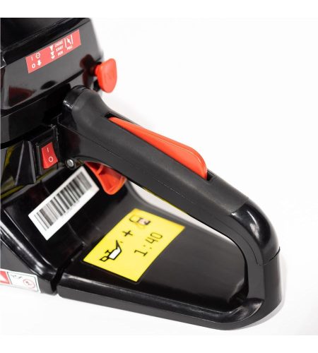 NAC NAX300C Láncfűrész (6373001) Briggs & Stratton fejlesztés, 45 cm3 / 2,2 LE +ajándék 40000Ft értékű****wellness utalvány