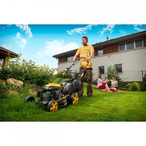 Benzinmotoros Önjáró Fűnyíró, 146 cm3 / 3,5 LE, Riwall PRO RPM 4735 +ajándék 80000Ft értékű****wellness utalvány