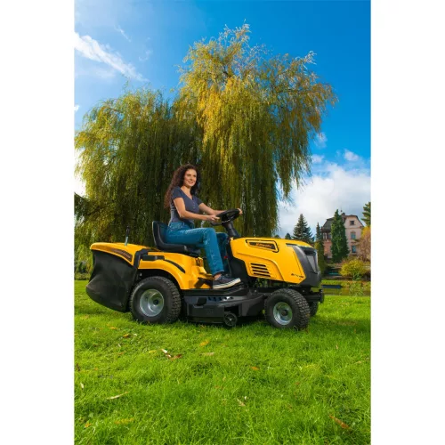 Riwall RLT 92 HRD Fűnyíró traktor hidrosztatikus váltóval, 452cm3, 12,5LE, vágási sz.:92cm, +ajándék 160000Ft értékű****wellness utalvány